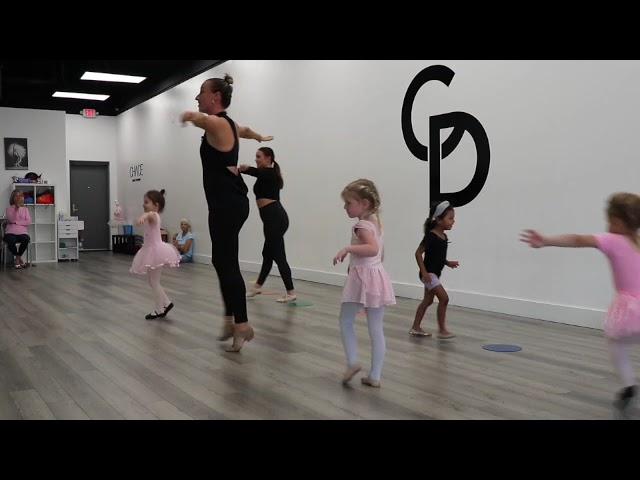 Toddler Ballet Dance Class | Little Movers Lesson 9