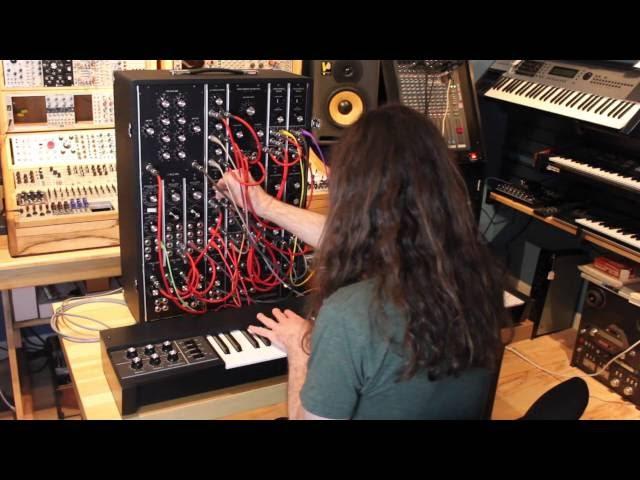 Synth City Presents a live Moog Model 15 session