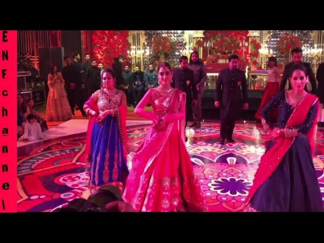 Maya Ali brother,s wedding || Sexy dance.