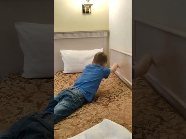 МЫ в Адлере. Пансионат Изумруд. Обзор. Заселение в 304 номер на 3 этаже. 15.08.24г