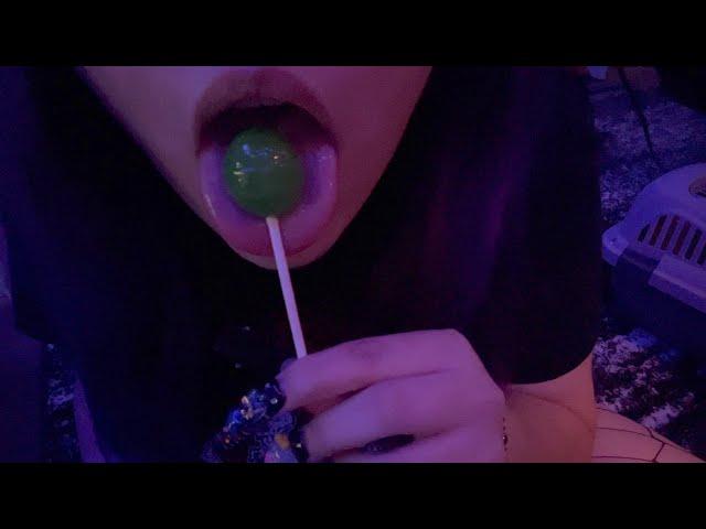 ASMR lollipop licking | Kissing lens