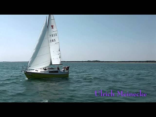 Sailboat Neptun 22-Great Slow Motion