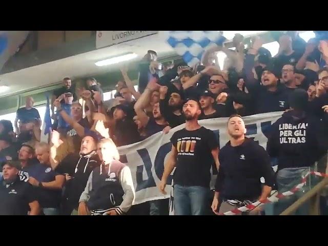 Basket A2 Libertas Cantù, entra la curva Cantù, sfottò delle curve