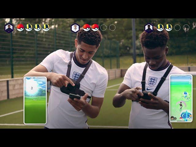 UK: Bukayo Saka, Jude Bellingham & Conor Coady play Pokémon GO!