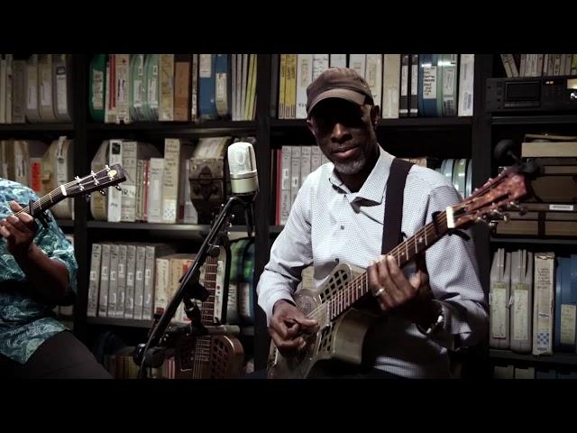 Taj Mahal & Keb' Mo' - Diving Duck Blues - 8/14/2017 - Paste Studios, New York, NY