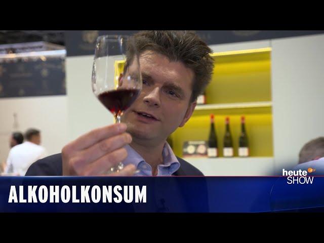 Lieblingsdroge Alkohol: Lutz van der Horst auf der Spirituosen-Messe | heute-show vom 20.05.2022