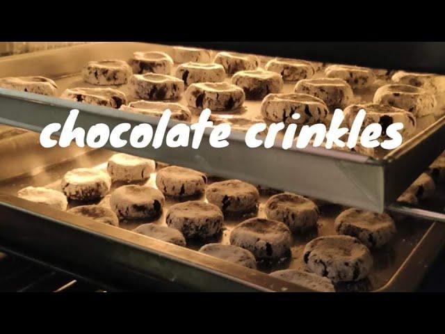 Homemade Chocolate Crinkles