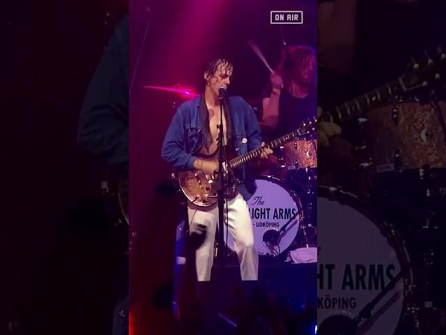 #Razorlight America  with #lyrics #00s #music #livemusic