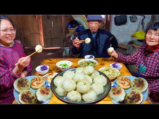 Primitive Chinese Life in the FORGOTTEN village, traditional Bao in stone house