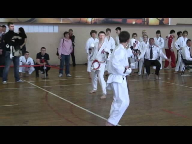 Karate JKS 2012 Shotorenmei Kumite Cadets15 year semi-final Andrey Isaev vs Igor Astrakhantsev