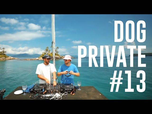 Dubdogz - DOGPRIVATE #13 (Veleiro Delta Yacht Charter, Angra dos Reis - RJ) Insomniac Residency