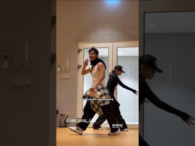 Taehyung and Dancer Leejung dancing together 