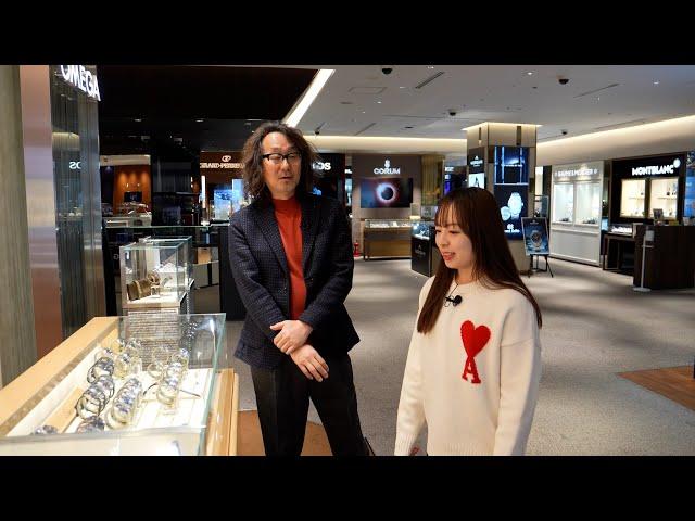 A Japanese woman enters a watch store with zero knowledge.