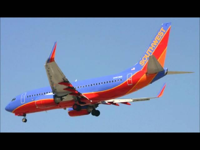 WARNING! UNCENSORED! Southwest Airlines Pilot Open Mic Broadcasts To ATC