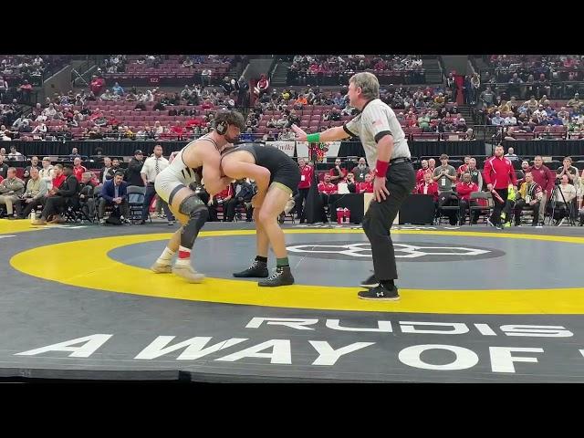 215 lbs D2 State Final Brayton Feister, Hoban vs Michael Boyle, Watterson