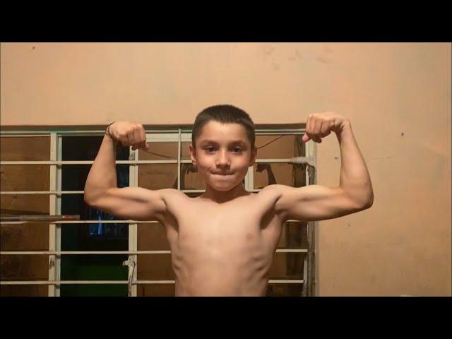 Young bodybuilding star-7 years old awesome muscle kids