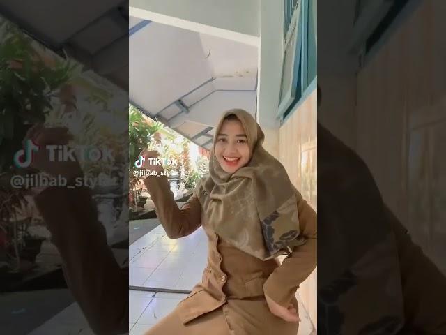 Tiktok jilbab cantik 329 Bu Guru Cantik #Respect #short