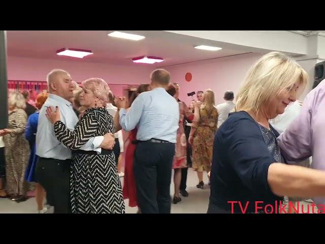 NOSTALGICZNE TANGO "BAJKA" utwór Kapeli Stąporkowskiej od Marka dla Eli poznanej na potańcówce