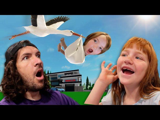 BABY DAY CARE!! Adley & Niko get adopted by ROBLOX Dad! Neighborhood pretend play with Robber Family