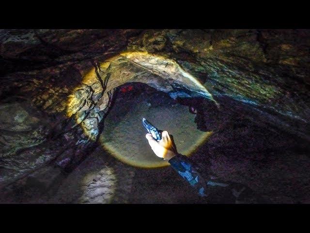 A CAVERNA DO CORPO SECO - Caçadores de Lendas