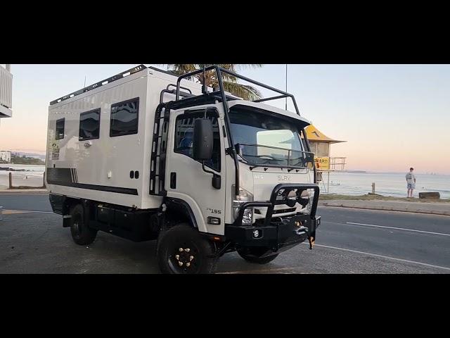 #1 Isuzu NPS 4x4 - SLRV Adventurer 4x4