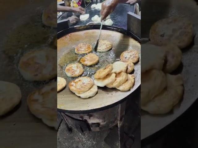 A little heaven called Madurai #porichaparotta #parotta #madurai #throwback #food #foodie #travel