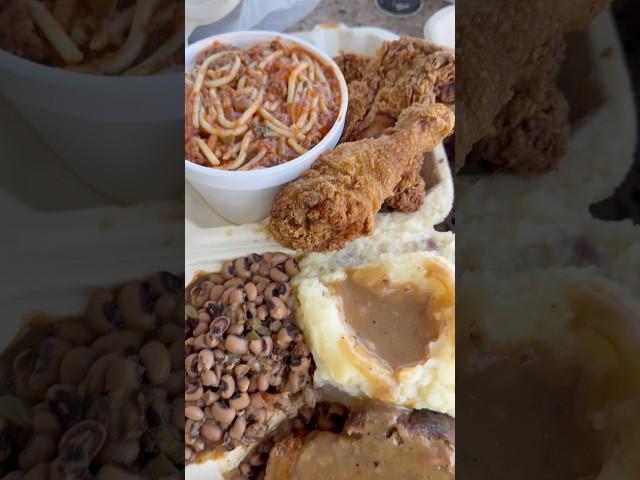 Trying Delicious Southern Cuisine in Leimert Park #foodie #foodvlog #foodreview #soulfood #laeats