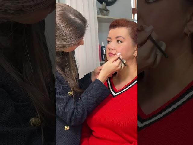 Открыт набор на базовый курс «Визажист» в Ульяновске. Старт 14 марта ! 2 места. Переходи по ссылке.