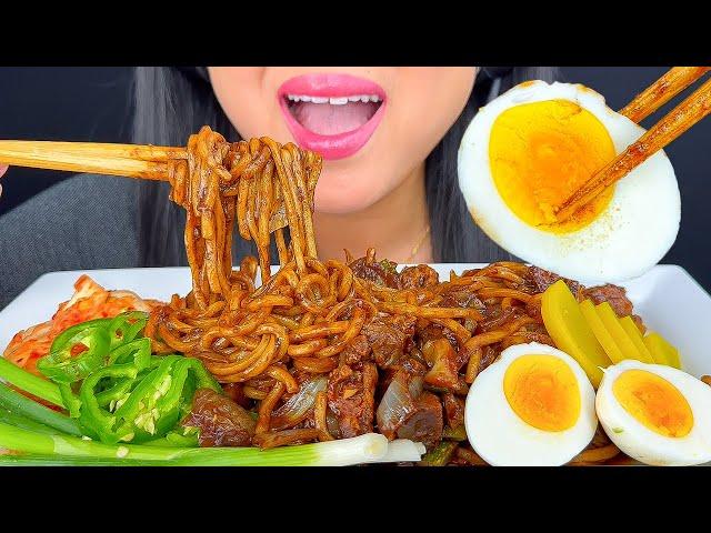 ASMR BLACK BEAN NOODLES, BOILED EGGS, RAW GREEN ONIONS | EATING SOUNDS | MUKBANG | ASMR PHAN