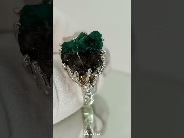 Кольцо с кристаллами камней.+79117047793 #ювелирныеизделия #jewelry #украшенияскамнями