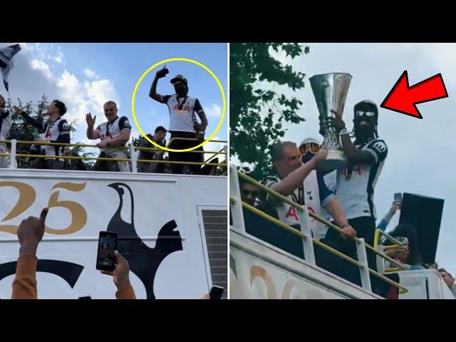 Yves Bissouma shows true Tottenham colours with cheeky Arsenal dig during trophy parade