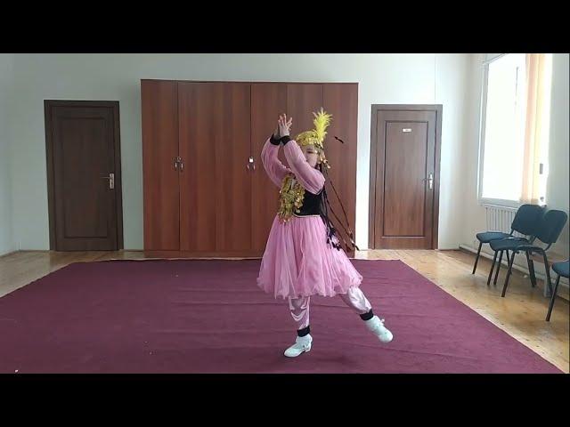 Хорезмский танец / Khorezm dance #folkdance #dance #trending #dancekids @FarruxSaidov @RizaNovaUZ