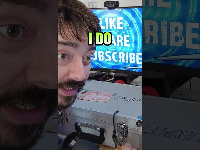 I DEFUSED A BOMB!! 