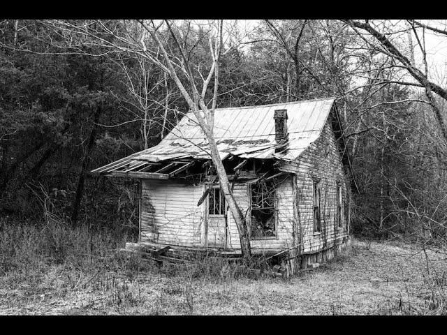 Abandoned Places Photography - Rural Farmhouse in the American South