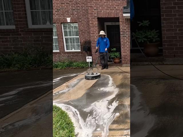 He Couldn’t Believe It Was the Same Driveway!