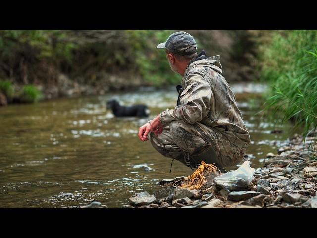 WILD FISHING IN THE TAIGA. Time to collect stones.