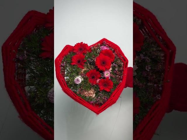 Открой для себя искусство каркасов во флористике!  #flowers #florist