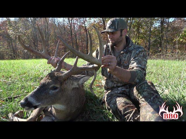 Self Filmed Giant 170" Drop Tine Buck Named "Homeboy" | Bowhunting the Rut | Ohio Deer Season