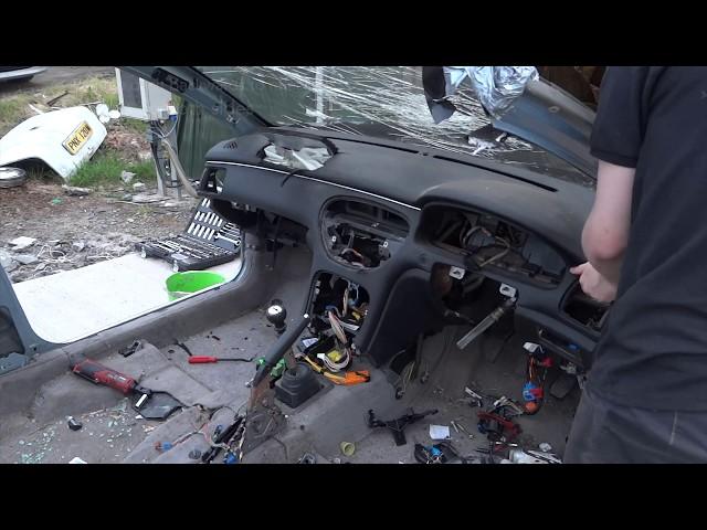 Peugeot 607 Dashboard Removal