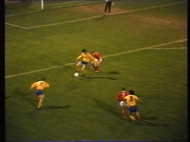 Gary Ford with a crisp strike in a 3-3 draw with Leyton Orient in  April 1991