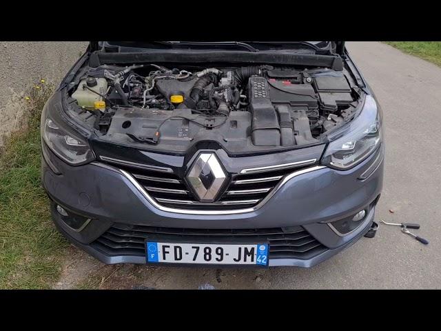 Как легко за 10 минут снять передний бампер на Renault megane 4.