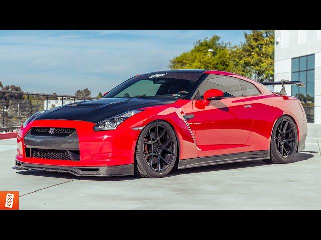 Building a 2010 Nissan R35 GTR in 14 Minutes!