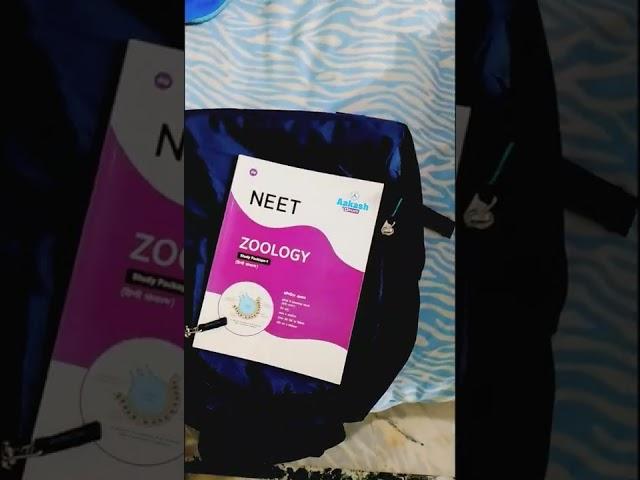 Aakash Byju's study package...(NEET)2022-2023