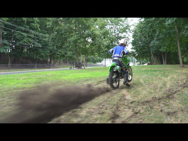 WHO KEEPS RIPPING UP THE LAWN?! 1987 Kawasaki KX500