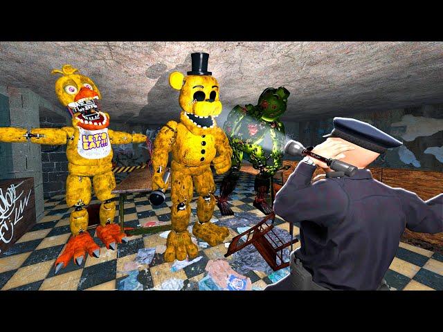 Animatronics Scare the Security Guard in the Abandoned Pizzeria