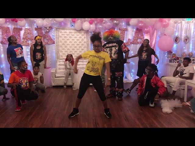 These Clown Dancers CAN'T BE STOPPED! LITTY | OfficialTSquadTV | Tommy The Clown