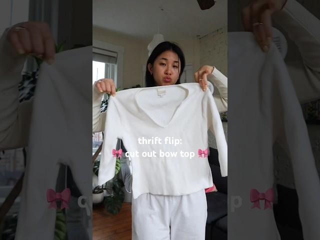 THRIFT FLIP - cut out bow top