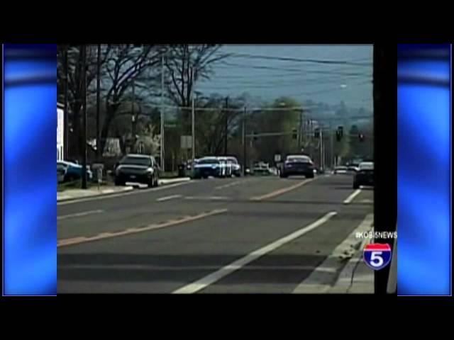 Police: Armed standoff in Medford - Mar 17th, 2015