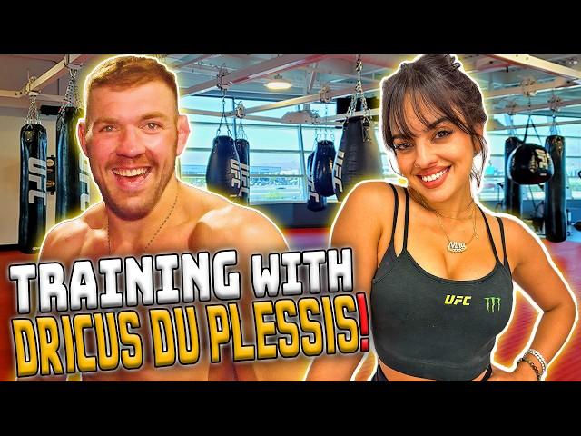 Dricus Du Plessis teaches me how to fight & blitz on opponents! | UFC 312