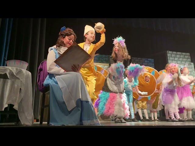 Babette: some clips from when I was in Beauty and the Beast jr! I played Babette the feather duster